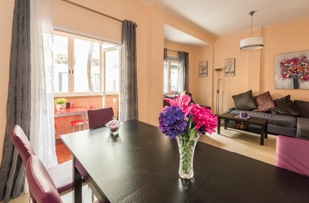 Apartamentos Madrid Xxxiii - Alojamiento De Temporada Extérieur photo